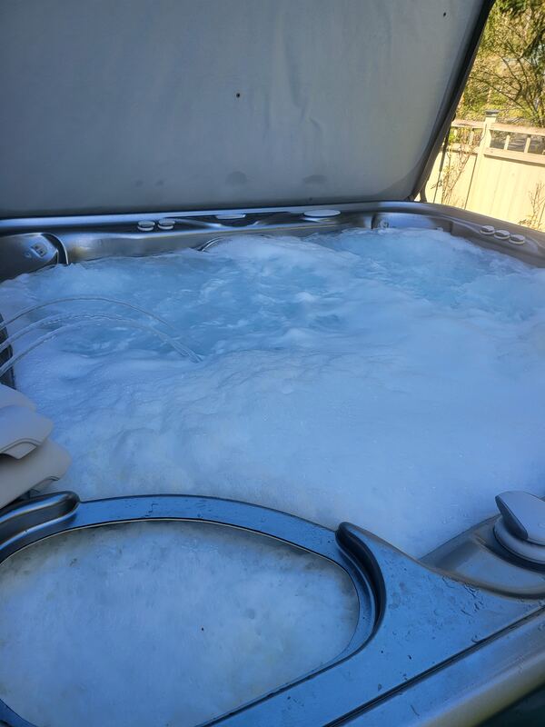 Hot tub full of thick purge foam during a jet-line flush